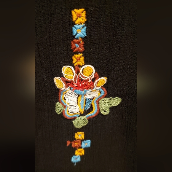 Free People Women's Black Long Sleeve, V Neck,  Embroidery Dress Size S. - Picture 5 of 7